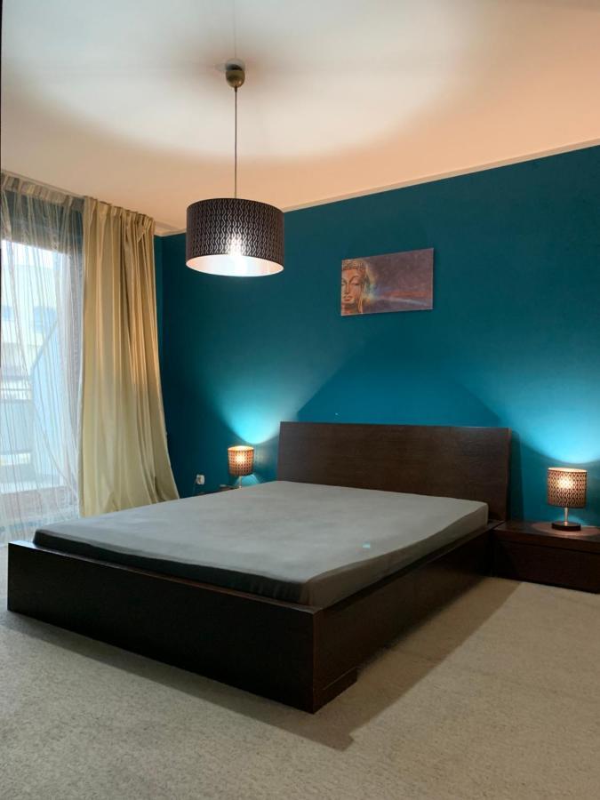 Uroczy Apartament W Centrum Miasta Szczecin Luaran gambar