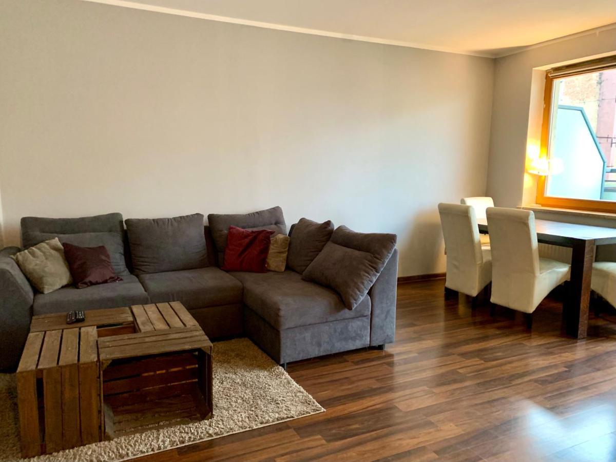 Uroczy Apartament W Centrum Miasta Szczecin Luaran gambar